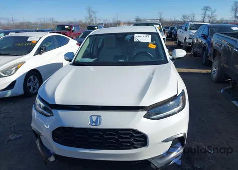 2025 Honda Hr-V Awd Lx z USA, uszkodzony, nr VIN 3CZRZ2H30SM788795